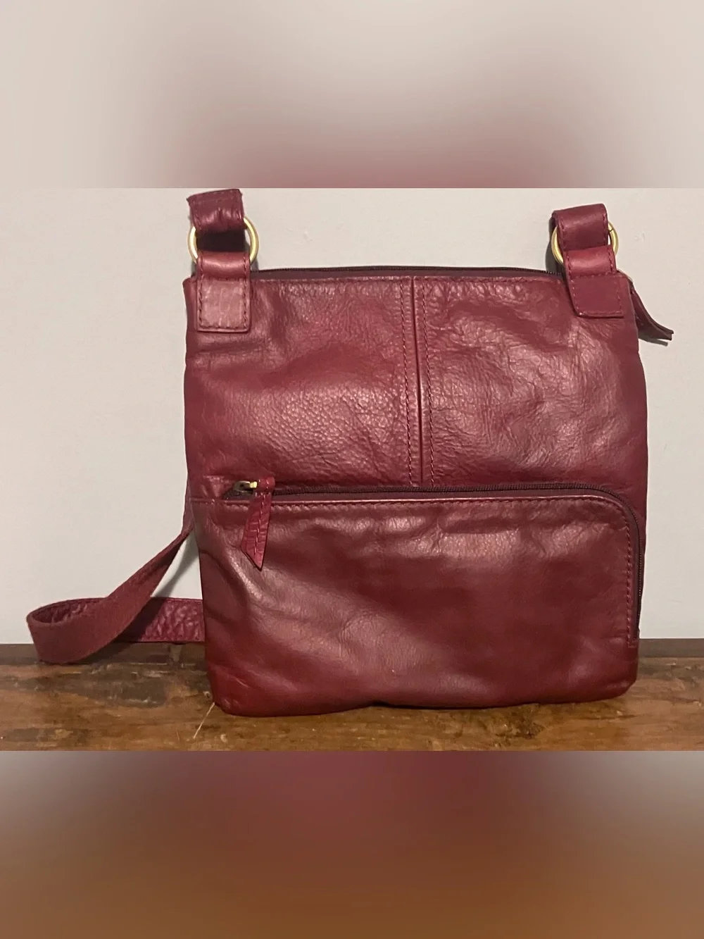 Fossil genuine leather